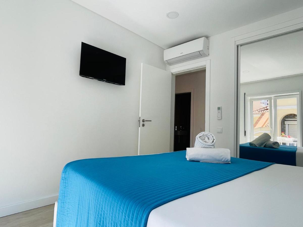 Central Tiled Apartment 阿威罗 外观 照片